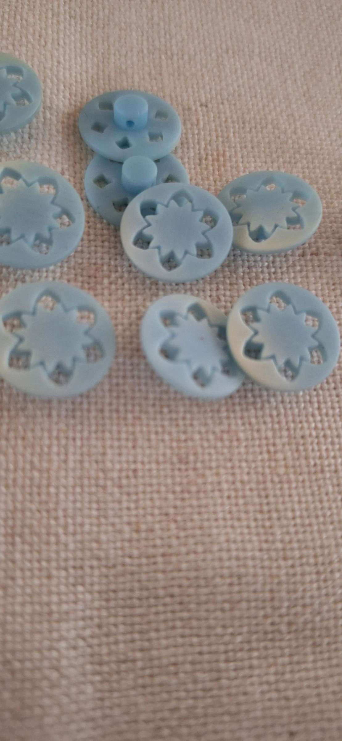 10 botões 15 mm em resina cinelado azul turquesa – photo 2